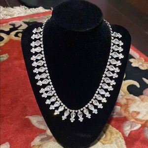 Silver Collar Necklace with Teardrop Design